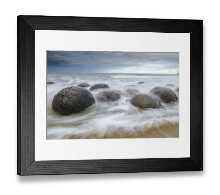 Framed Print : Moeraki Boulders, geological feature, round rock balls, washed by the waves of the surf at high tide, Coastal Otago, Moeraki, South Island, New Zealand, Oceania Framed Print : Moeraki Boulders, geological feature, round rock balls, washed by the waves of the surf at high tide, Coastal Otago, Moeraki, South Island, New Zealand, Oceania
