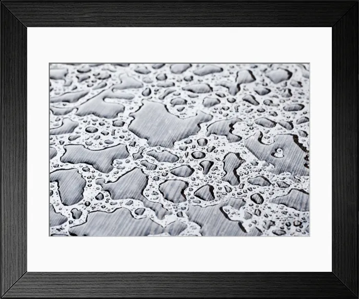 Framed Print : Waterdrops Framed Print : Waterdrops