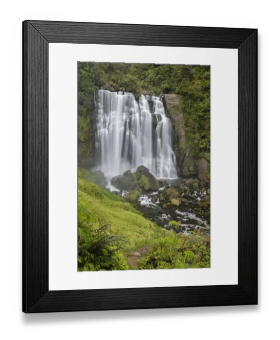 Framed Print : Marokopa Falls, Waikato, North Island, New Zealand Framed Print : Marokopa Falls, Waikato, North Island, New Zealand