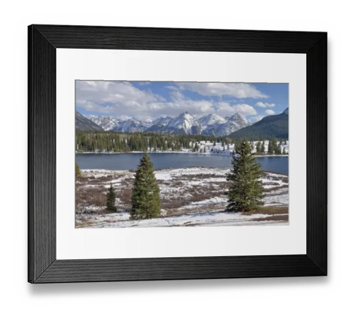 Framed Print : Molas Lake and the San Juan Mountains, Molas Divide, Highway 550, Colorado, USA