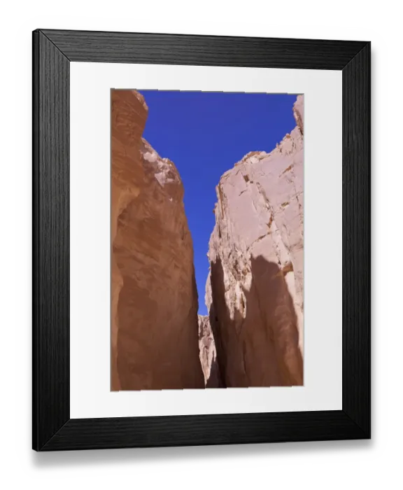 Framed Print : The walls of the White Canyon, Sinai, Egypt, Africa Framed Print : The walls of the White Canyon, Sinai, Egypt, Africa