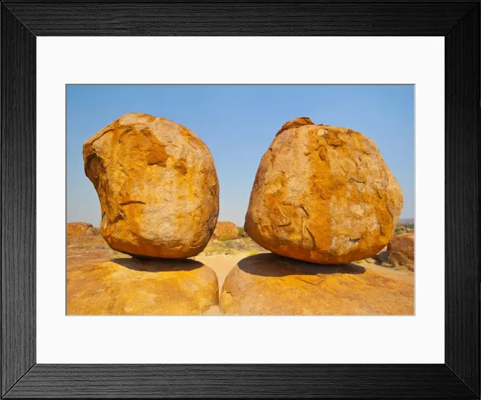Framed Print : Granite boulders in the Devils Marbles Conservation Reserve, Karlu Karlu, Northern Territories, Australia Framed Print : Granite boulders in the Devils Marbles Conservation Reserve, Karlu Karlu, Northern Territories, Australia