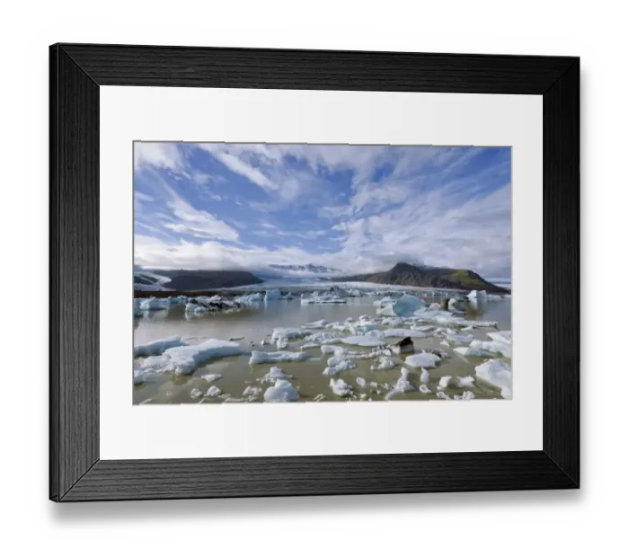 Framed Print : Fjallsarlon glacier lake, Southern Region, Iceland Framed Print : Fjallsarlon glacier lake, Southern Region, Iceland