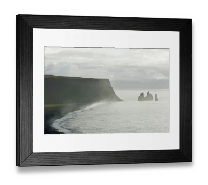 Framed Print : Rock formations of Reynisdrangar and Reynisfjall Mountain, Dyrholaey, Vik i Myrdal, Southern Region, Iceland Framed Print : Rock formations of Reynisdrangar and Reynisfjall Mountain, Dyrholaey, Vik i Myrdal, Southern Region, Iceland