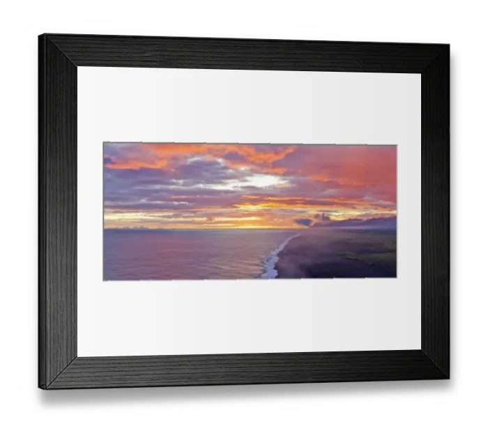 Framed Print : Sunset on the south coast, Dyrholaey, Vik i Myrdal, Southern Region, Iceland Framed Print : Sunset on the south coast, Dyrholaey, Vik i Myrdal, Southern Region, Iceland