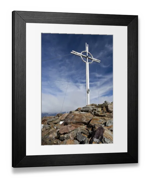 Framed Print : Cross on the Zufrittspitze summit in the Ultental above Lake Weissenbrunn, South Tyrol, Italy, Europe