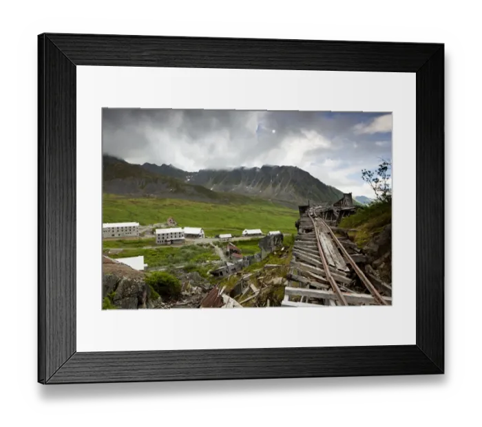 Framed Print : Independence Mine, old gold mine in the Talkeetna Mountains, Alaska, USA, North America Framed Print : Independence Mine, old gold mine in the Talkeetna Mountains, Alaska, USA, North America