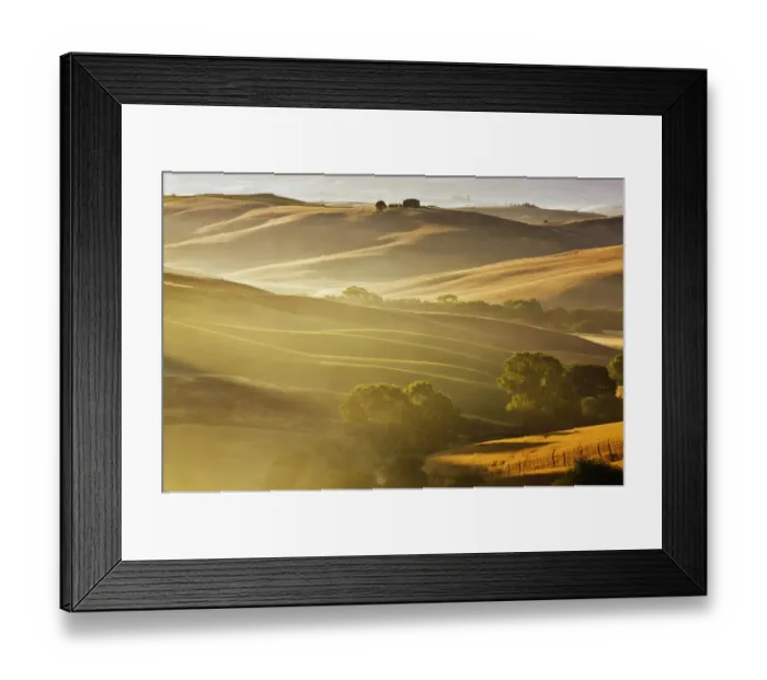 Framed Print : Typical Tuscan landscape near San Quirico dOrcia, Val dOrcia region, early morning mist, Tuscany, Italy, Europe Framed Print : Typical Tuscan landscape near San Quirico dOrcia, Val dOrcia region, early morning mist, Tuscany, Italy, Europe