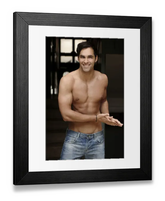 Framed Print : 21-year-old mediterranean-looking man, wearing jeans, bare upper body, in corridor Framed Print : 21-year-old mediterranean-looking man, wearing jeans, bare upper body, in corridor