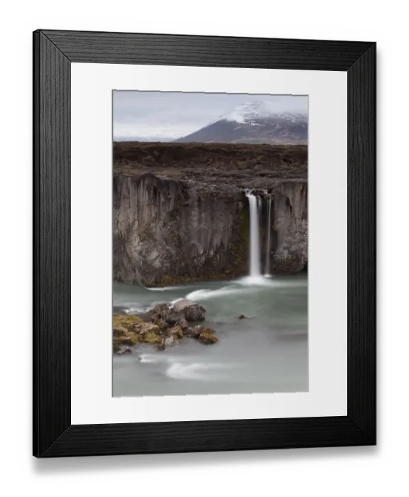Framed Print : Godafoss waterfall, Fossholl, northern Iceland, Iceland, Europe Framed Print : Godafoss waterfall, Fossholl, northern Iceland, Iceland, Europe