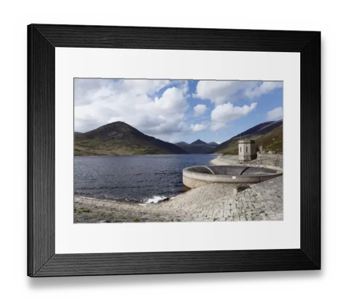 Framed Print : Silent Valley Reservoir, Mourne Mountains, County Down, Northern Ireland, Ireland, Great Britain, Europe