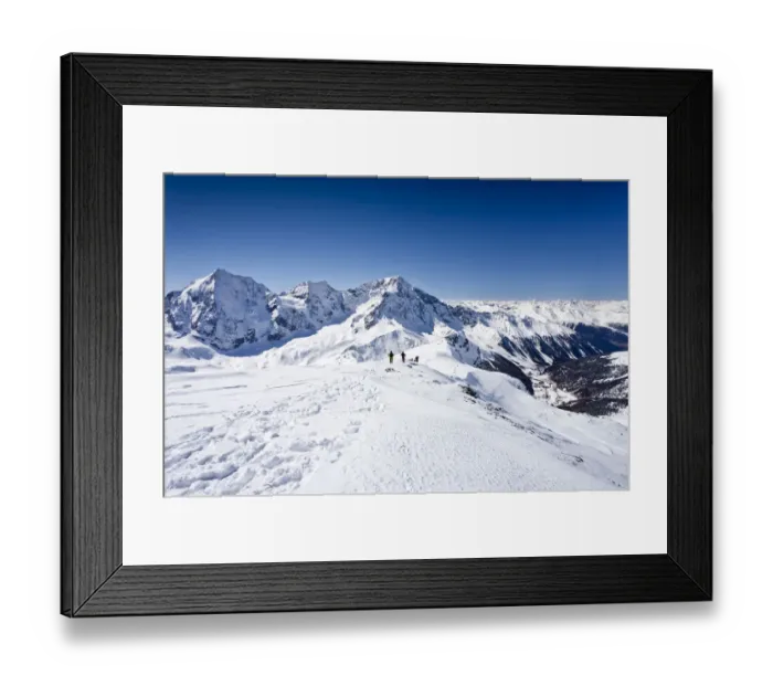 Framed Print : Cross-country skiers descending Hintere Schoentaufspitze Mountain, Solda, looking towards Koenigsspitze Mountain, Zebru Mountain Ortler Mountain and the Suldental Valley, Alto Adige, Italy, Europe Framed Print : Cross-country skiers descending Hintere Schoentaufspitze Mountain, Solda, looking towards Koenigsspitze Mountain, Zebru Mountain Ortler Mountain and the Suldental Valley, Alto Adige, Italy, Europe