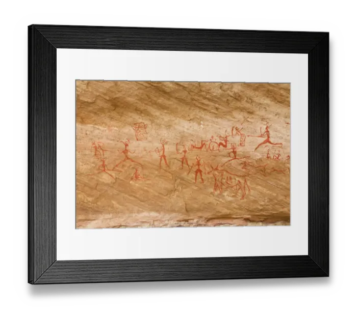 Framed Print : Prehistoric rock drawings in the Awis Valley, Akakus Mountains, Libyan Desert, Libya, Sahara, North Africa, Africa