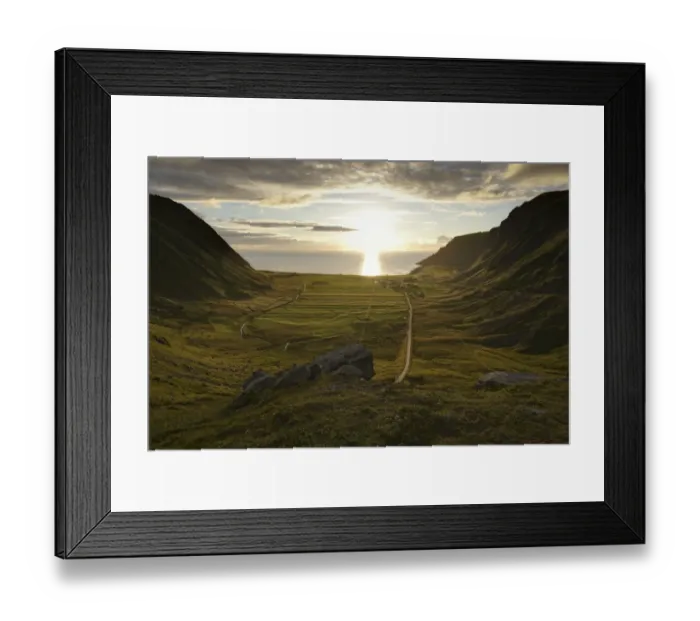Framed Print : Midnight sun near Unnstad, VestvAzAagAzAŝy, Lofoten, Norway, Scandinavia, Europe Framed Print : Midnight sun near Unnstad, VestvAzAagAzAŝy, Lofoten, Norway, Scandinavia, Europe