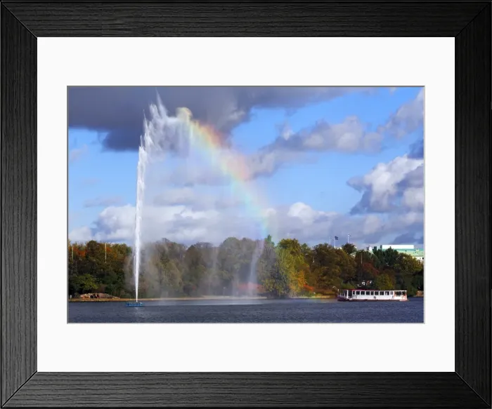 Framed Print : Alster Fountain, water fountain creating a rainbow on the Inner Alster Lake in the center of Hamburg, cruise ship, Hamburg, Germany, Europe Framed Print : Alster Fountain, water fountain creating a rainbow on the Inner Alster Lake in the center of Hamburg, cruise ship, Hamburg, Germany, Europe