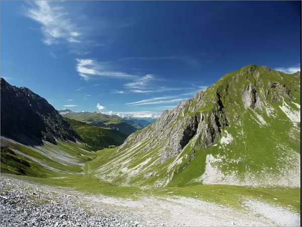 View to the west below the Weissfluhjoch in summer, 2693 m, Parsennbahn, Davos, Plessur Alps, Graubuenden or Grisons, Switzerland, Europe