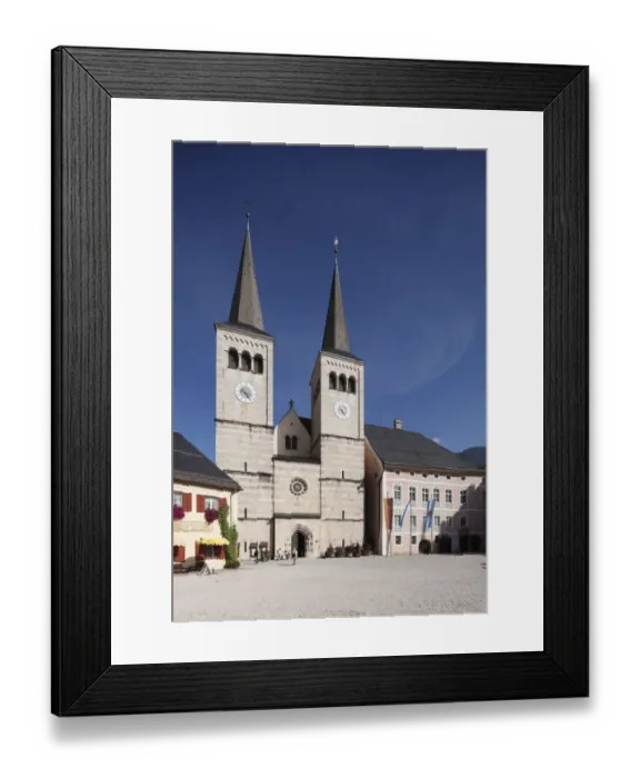 Framed Print : Collegiate church of St. Peter und Johannes der Taeufer, Schlossplatz square, Berchtesgaden, Berchtesgadener Land, Upper Bavaria, Bavaria, Germany, Europe Framed Print : Collegiate church of St. Peter und Johannes der Taeufer, Schlossplatz square, Berchtesgaden, Berchtesgadener Land, Upper Bavaria, Bavaria, Germany, Europe