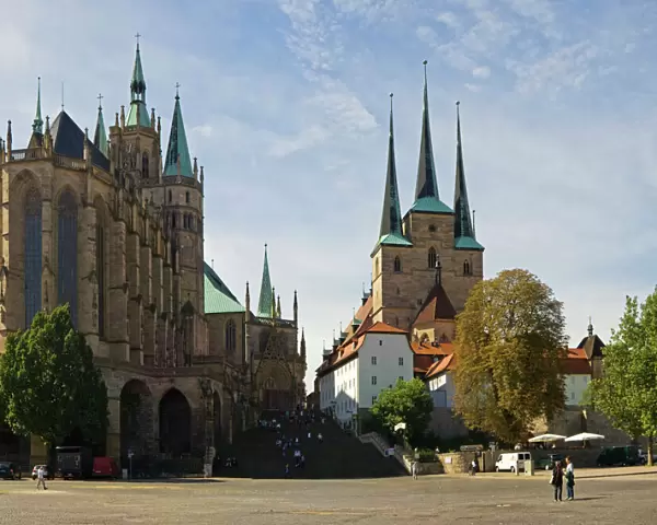 Cathedral Square with Erfurt Cathedral and Severikirche Church on Domberg hill, Erfurt, Thuringia, Germany, Europe