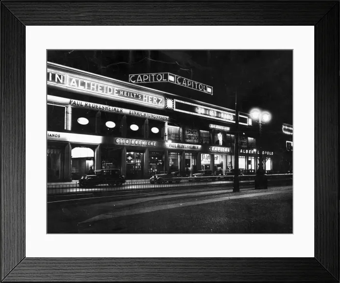 Framed Print : Berlin Cinema