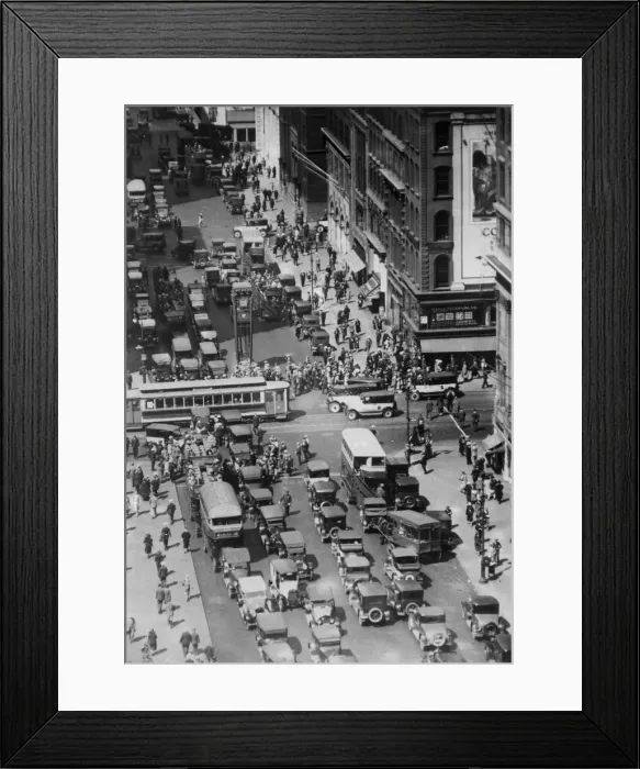 Framed Print : New York Corner Framed Print : New York Corner