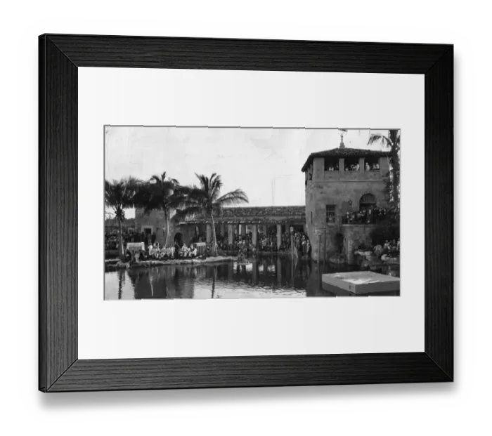 Framed Print : Bathing Pool Framed Print : Bathing Pool