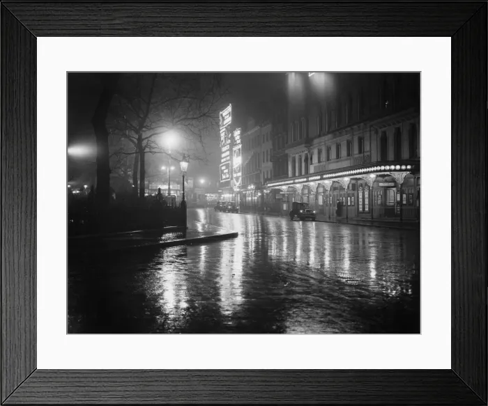 Framed Print : Leicester Square Framed Print : Leicester Square
