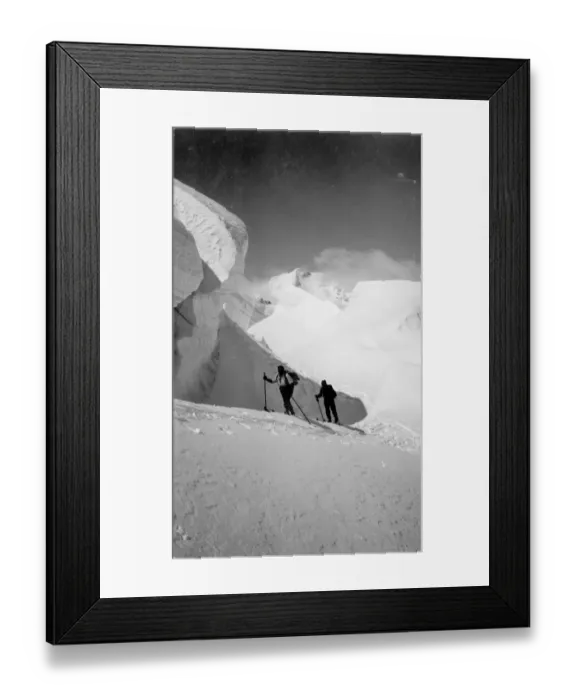 Framed Print : Skiers. circa 1930: Two people skiing. (Photo by General Photographic Agency / Getty Images) Framed Print : Skiers. circa 1930: Two people skiing. (Photo by General Photographic Agency / Getty Images)