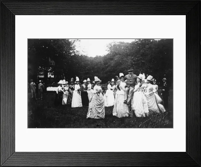 Framed Print : Wheelbarrow Race Framed Print : Wheelbarrow Race