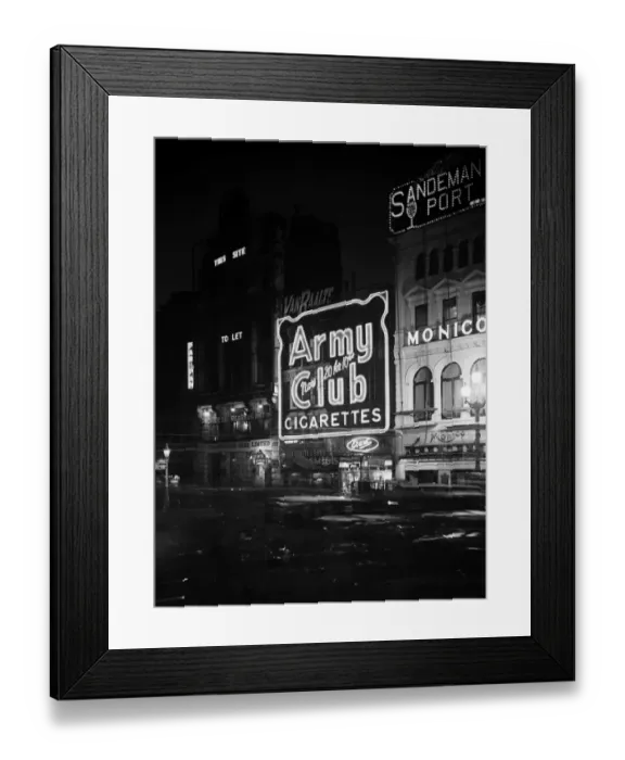 Framed Print : Piccadilly Lights Framed Print : Piccadilly Lights