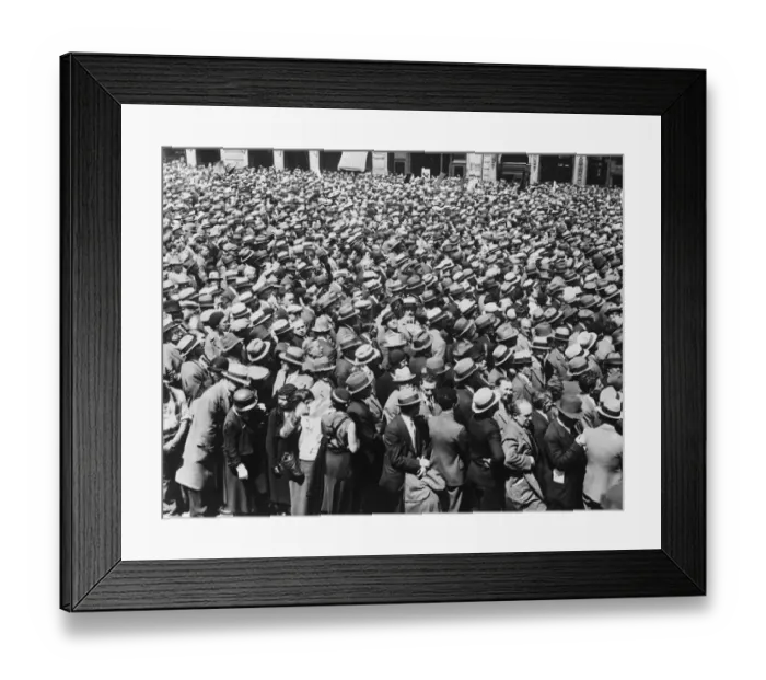 Framed Print : Orderly Crowd Framed Print : Orderly Crowd
