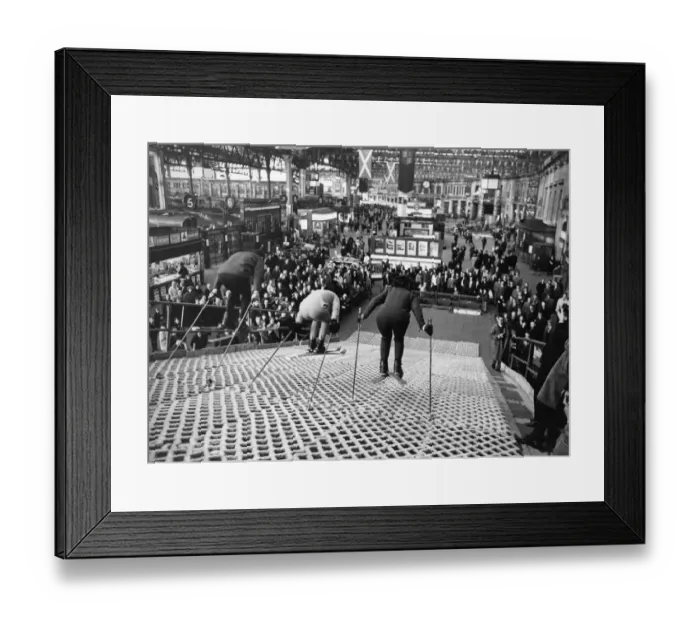 Framed Print : Dry Ski Slope Framed Print : Dry Ski Slope