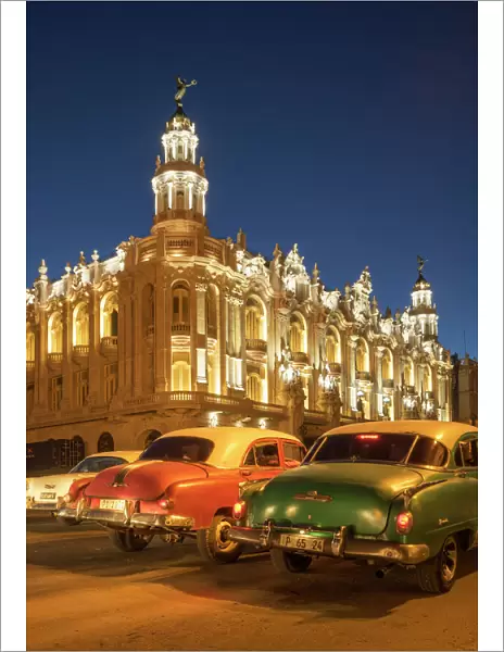Havana. Old cars and Grand Theater