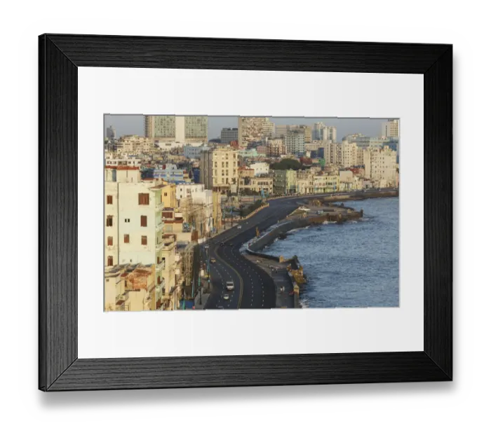 Framed Print : Havana. Aerial view of El Malecon