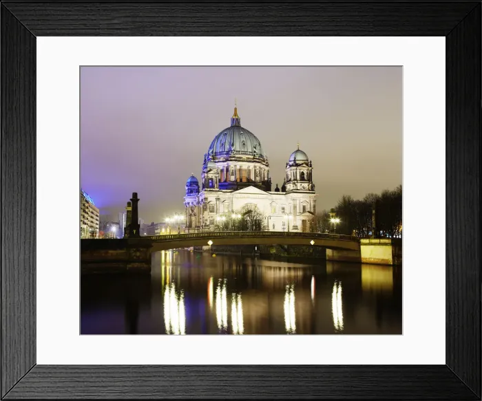 Framed Print : Dome of Berlin at night Framed Print : Dome of Berlin at night