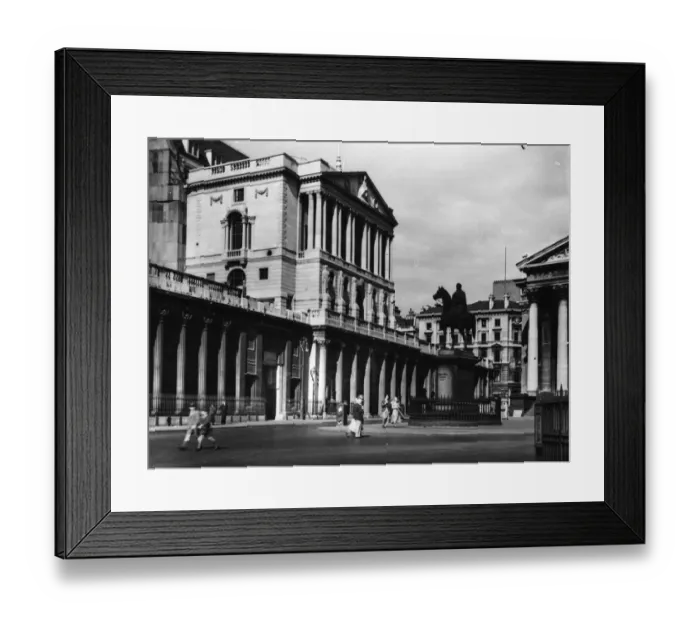 Framed Print : New Bank Of England Framed Print : New Bank Of England