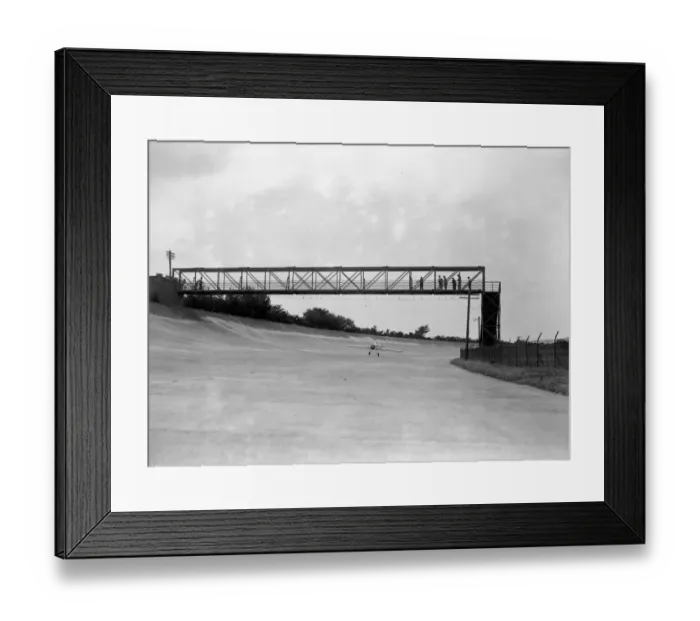 Framed Print : Low Flying Framed Print : Low Flying