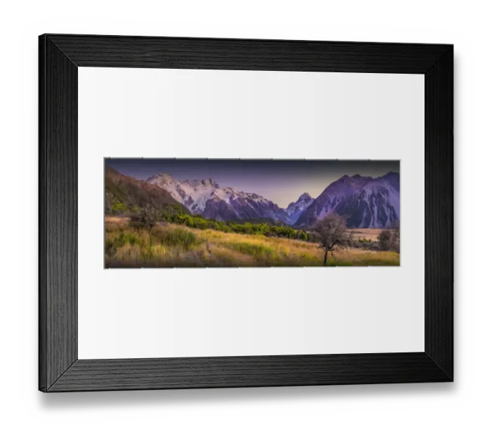 Framed Print : View to Aoraki Mount Cook, South Island of New Zealand Framed Print : View to Aoraki Mount Cook, South Island of New Zealand