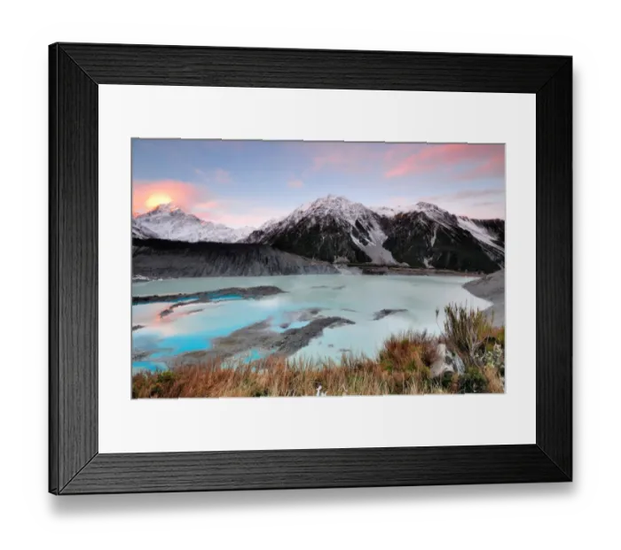 Framed Print : Sunset in Aoraki / Mount Cook National Park Framed Print : Sunset in Aoraki / Mount Cook National Park