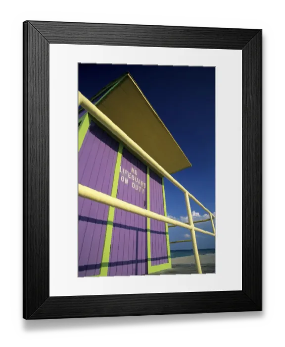 Framed Print : Art deco lifeguard station, Miami, South Beach, FL Framed Print : Art deco lifeguard station, Miami, South Beach, FL