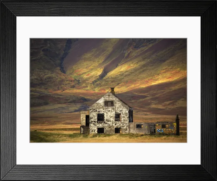 Framed Print : Abandoned house in rural Iceland, Snaefellsness Peninsula Framed Print : Abandoned house in rural Iceland, Snaefellsness Peninsula