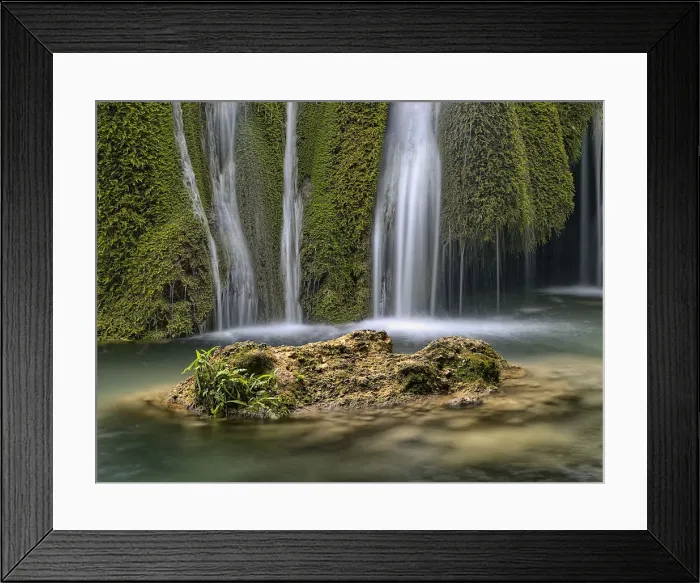 Framed Print : Detail of the threads of water from a waterfall Framed Print : Detail of the threads of water from a waterfall