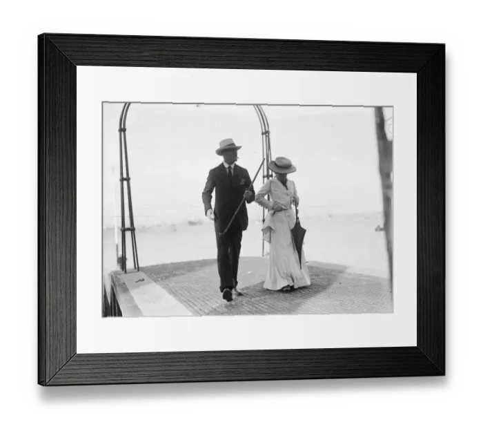 Framed Print : End Of The Pier