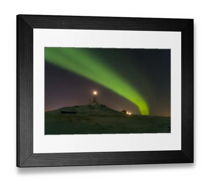 Framed Print : Illuminating lights in Reykjanes, Iceland Framed Print : Illuminating lights in Reykjanes, Iceland