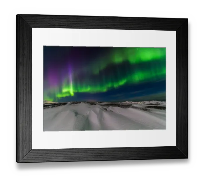 Framed Print : Northern lights over the snow-capped mountains Framed Print : Northern lights over the snow-capped mountains