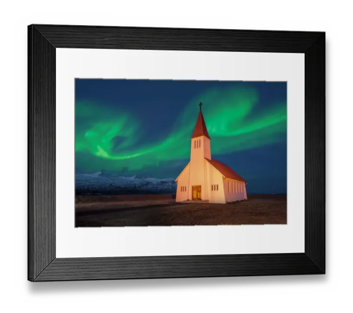 Framed Print : Spectacular northern lights appear Over Church