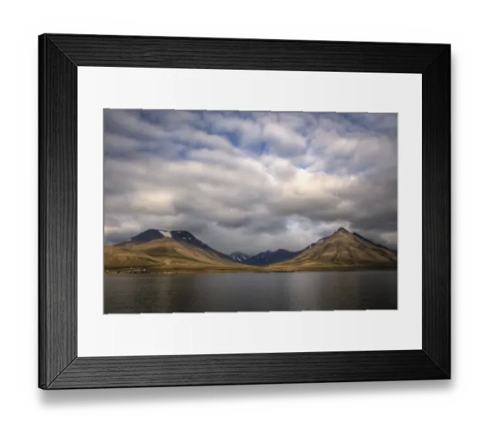 Framed Print : Picturesque Svalbard coastline fjord and mountains Framed Print : Picturesque Svalbard coastline fjord and mountains
