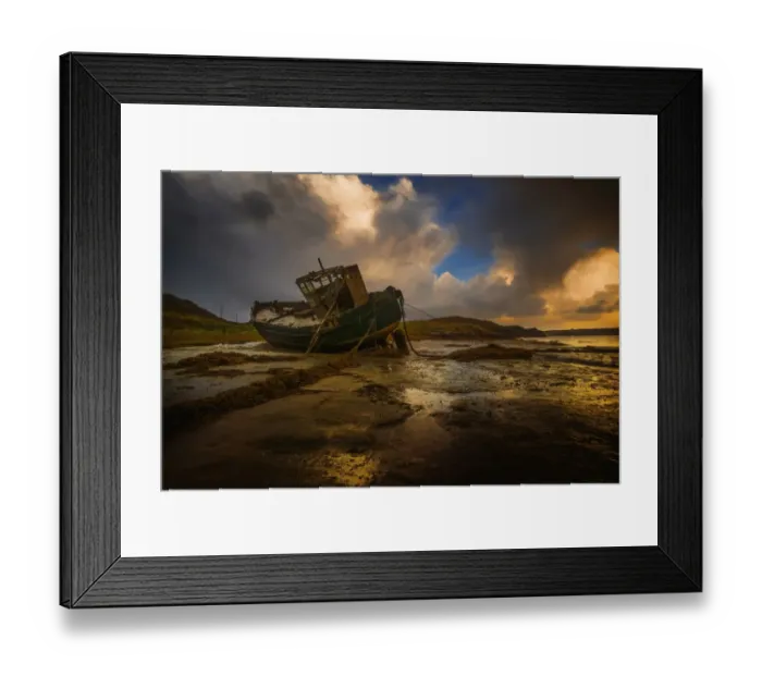 Framed Print : Shipwreck on beach at sunset Framed Print : Shipwreck on beach at sunset