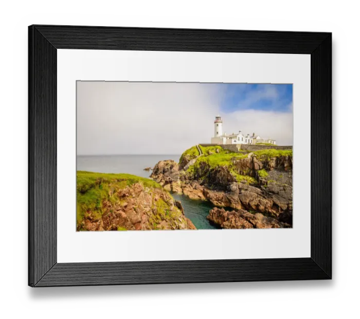Framed Print : White lighthouse at Fanad Head, Donegal, Ireland