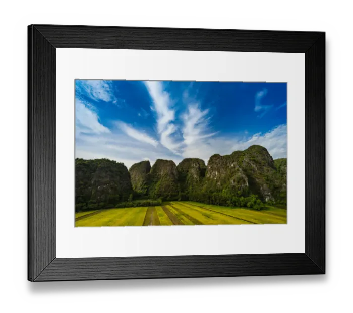 Framed Print : Ngo Dong River, Tam Coc - Bich Dong, Trang An scenic Landscape Complex UNESCO World Heritage Site Framed Print : Ngo Dong River, Tam Coc - Bich Dong, Trang An scenic Landscape Complex UNESCO World Heritage Site