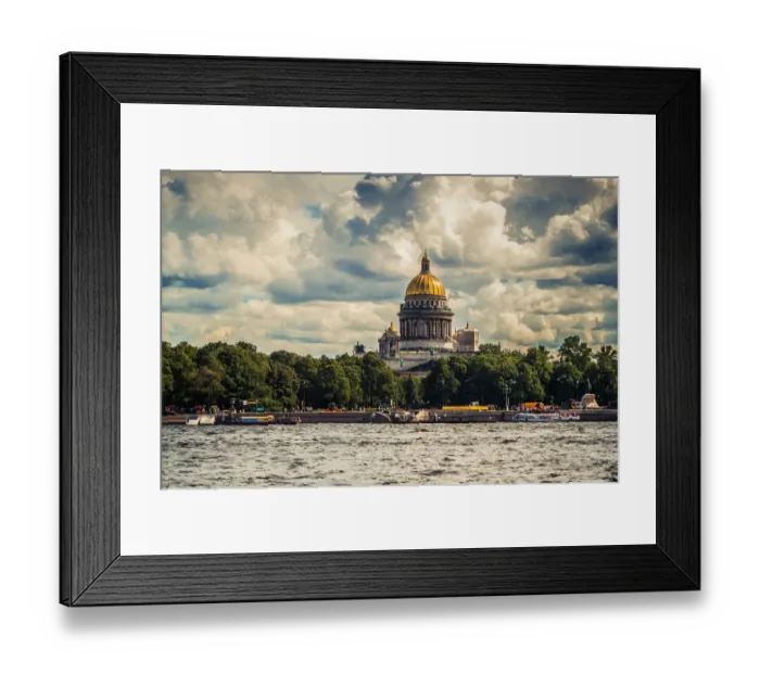 Framed Print : Panoramic view of Saint Isaacs Cathedral in green Saint Petersburg city, Russia